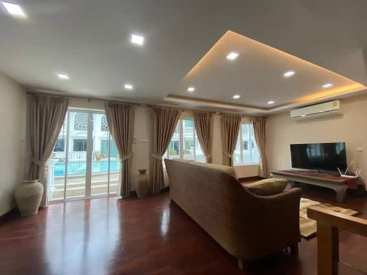 მისაღები ოთახი