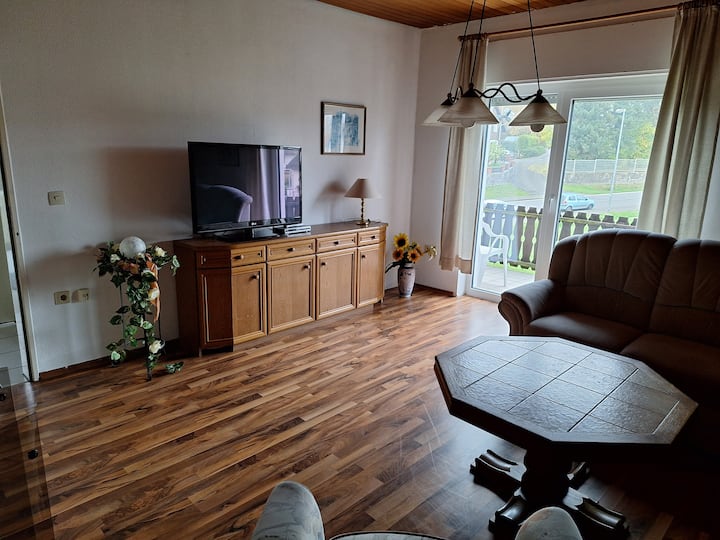 Gemütliche 2,5 Zimmer Wohnung+ - Lemgo