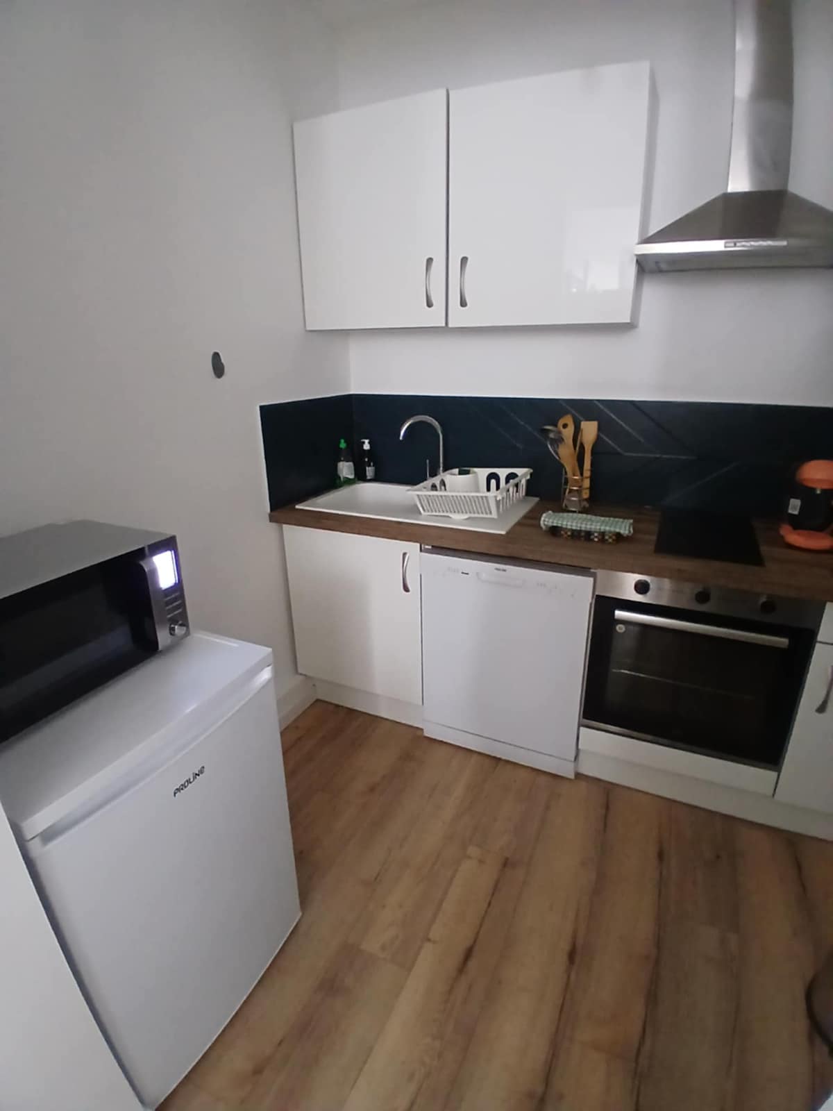 Annonce Airbnb populaire: Comfortable studio for 2 people à Faubourg Nord