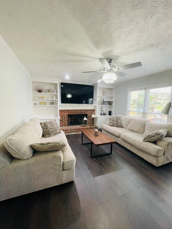 Suburban Retreat, Lawrenceville - Lawrenceville, GA