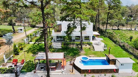 Casa Blanca Sigua