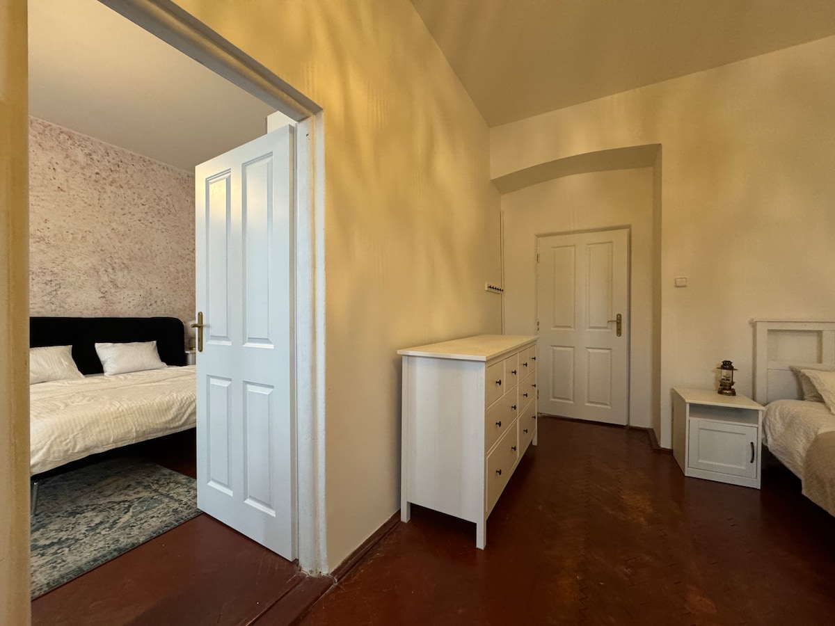 საძინებელი 2