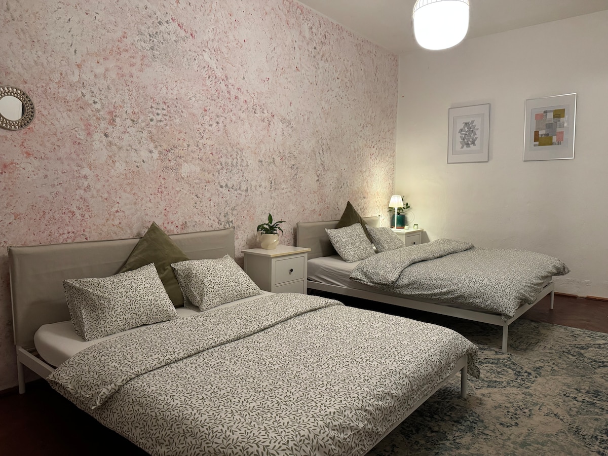 საძინებელი 1