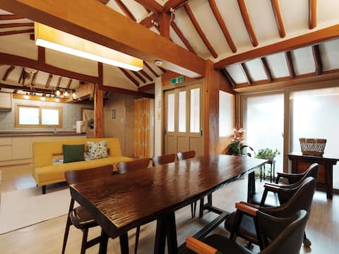 Free parking | Hot spring trip | Oeam-ri Village | 10 minutes to Asan, Cheonan
