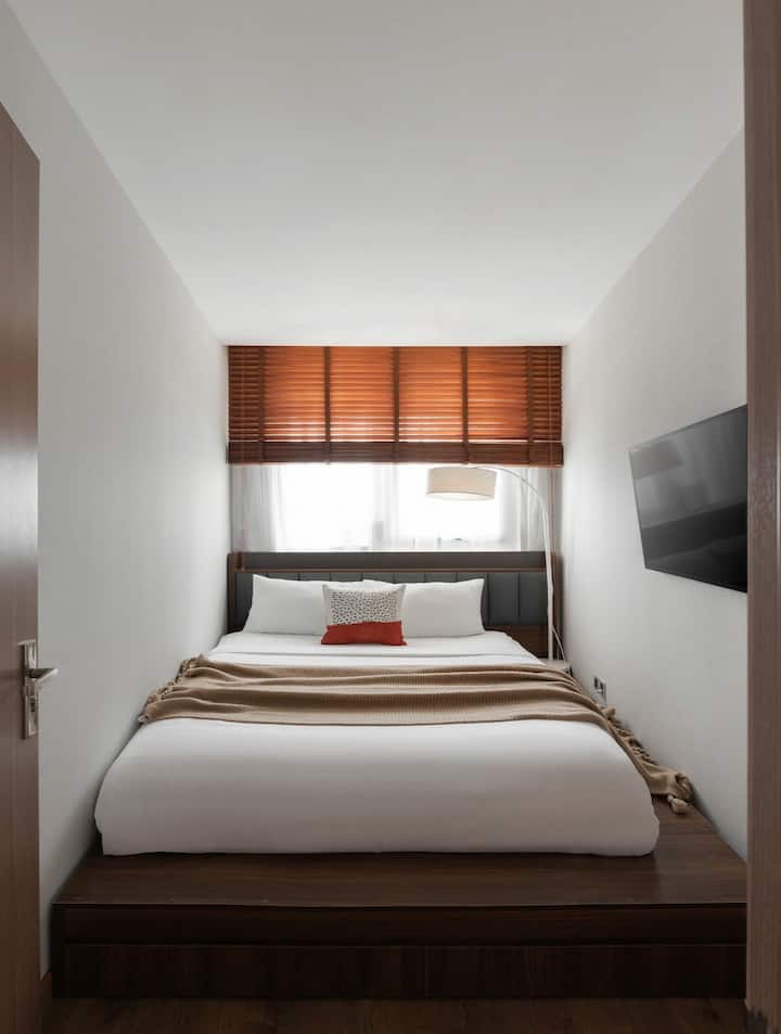 غرفة نوم [ 4 ] ميني
- سرير بحجم كوين متاح 
- على الطراز الياباني
- تلفزيون في الغرفة،، ضوء القراءة

