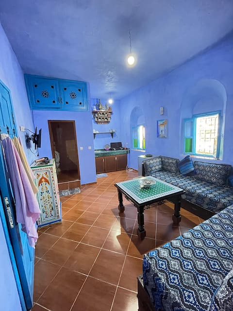 Top performing Airbnb: Dar Mdaqa: 1st floor flat : authentic & cozy in Chefchaouen