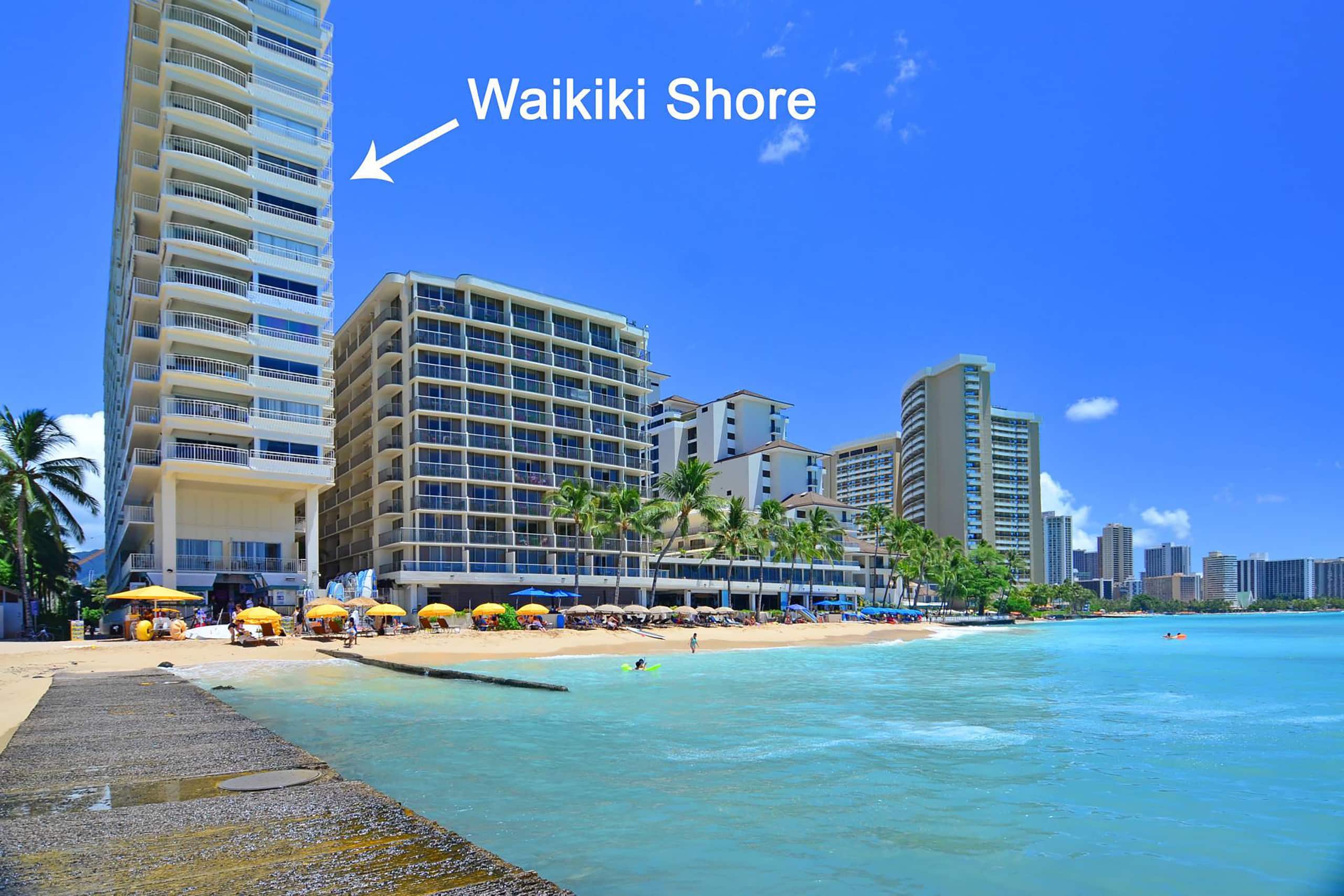 Condo in Honolulu · ★4.97 · 2 bedrooms · 2 beds · 2 private baths - Image 48