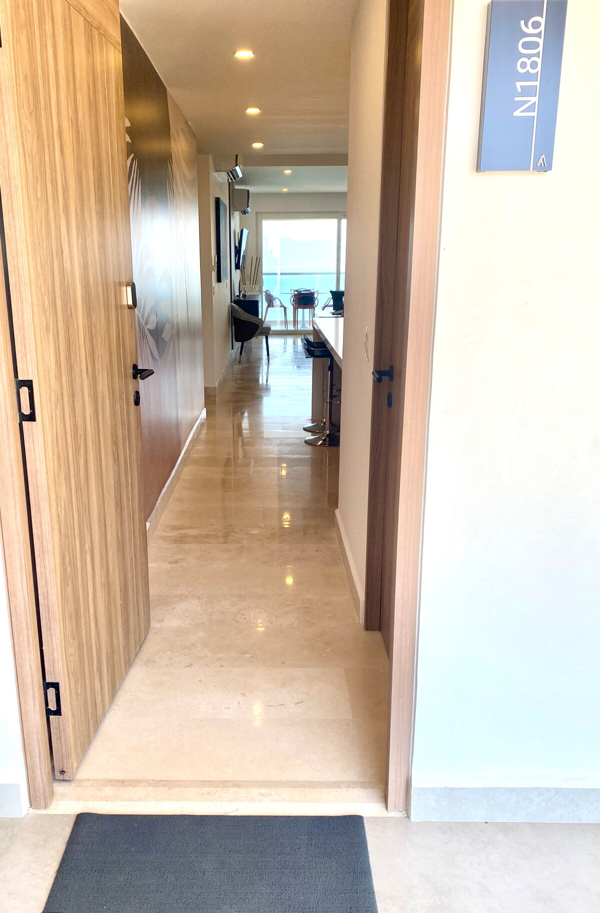 Top Airbnb: *BEACH FRONT* Amazing View & Pool at Harbor 171 in Puerto Vallarta