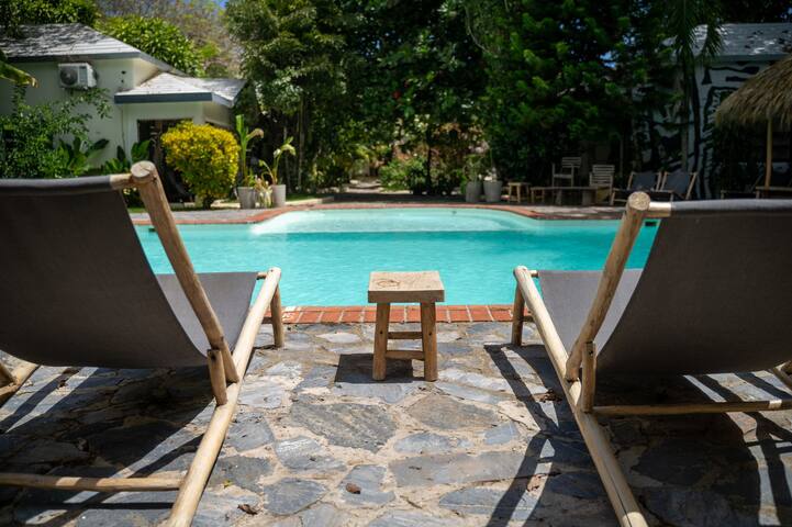 LIVING EXPERIENCE RD managed Airbnb listing 3