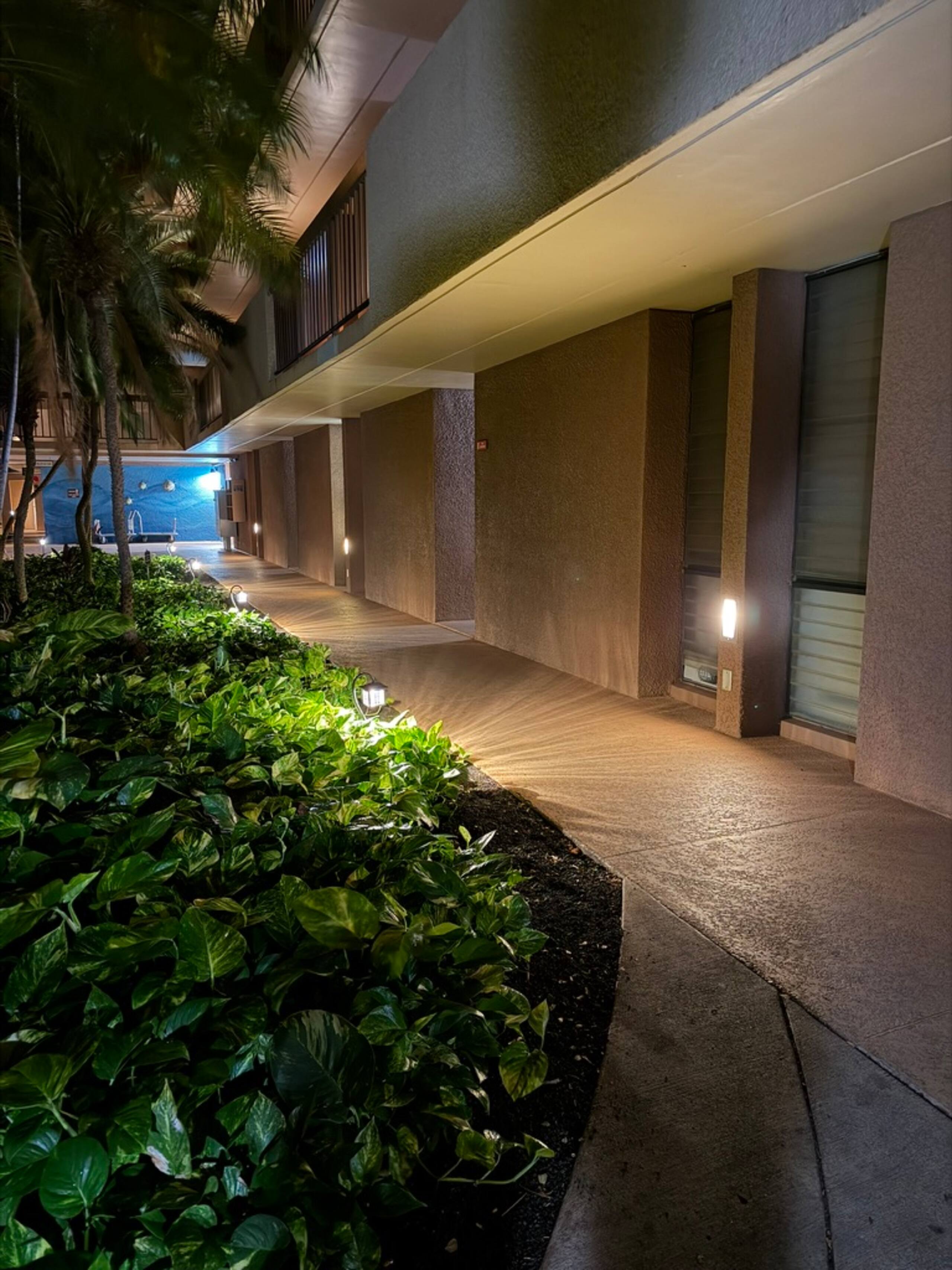 Condo in Kihei · ★4.96 · 1 bedroom · 2 beds · 1 bath - Image 52