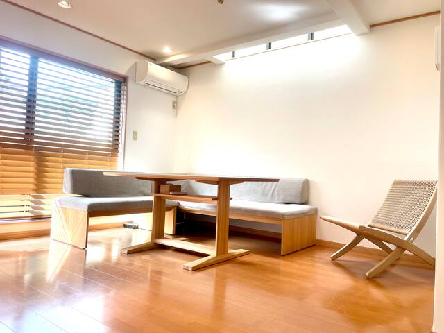 【渋谷駅徒歩10分】一棟まるごと貸し切り/5部屋/10人まで/浴室2/無料駐車場 gallery image 5