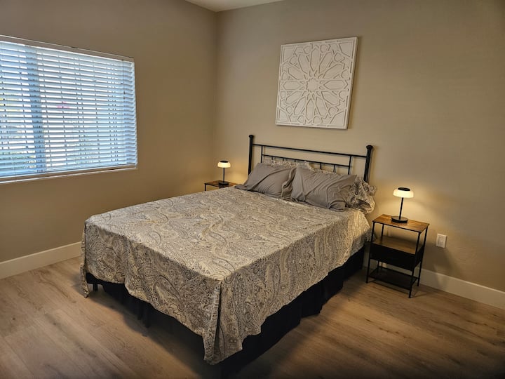 dhomë gjumi e madhe e dytë