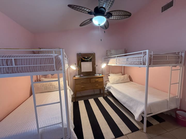 غرفة النوم 2