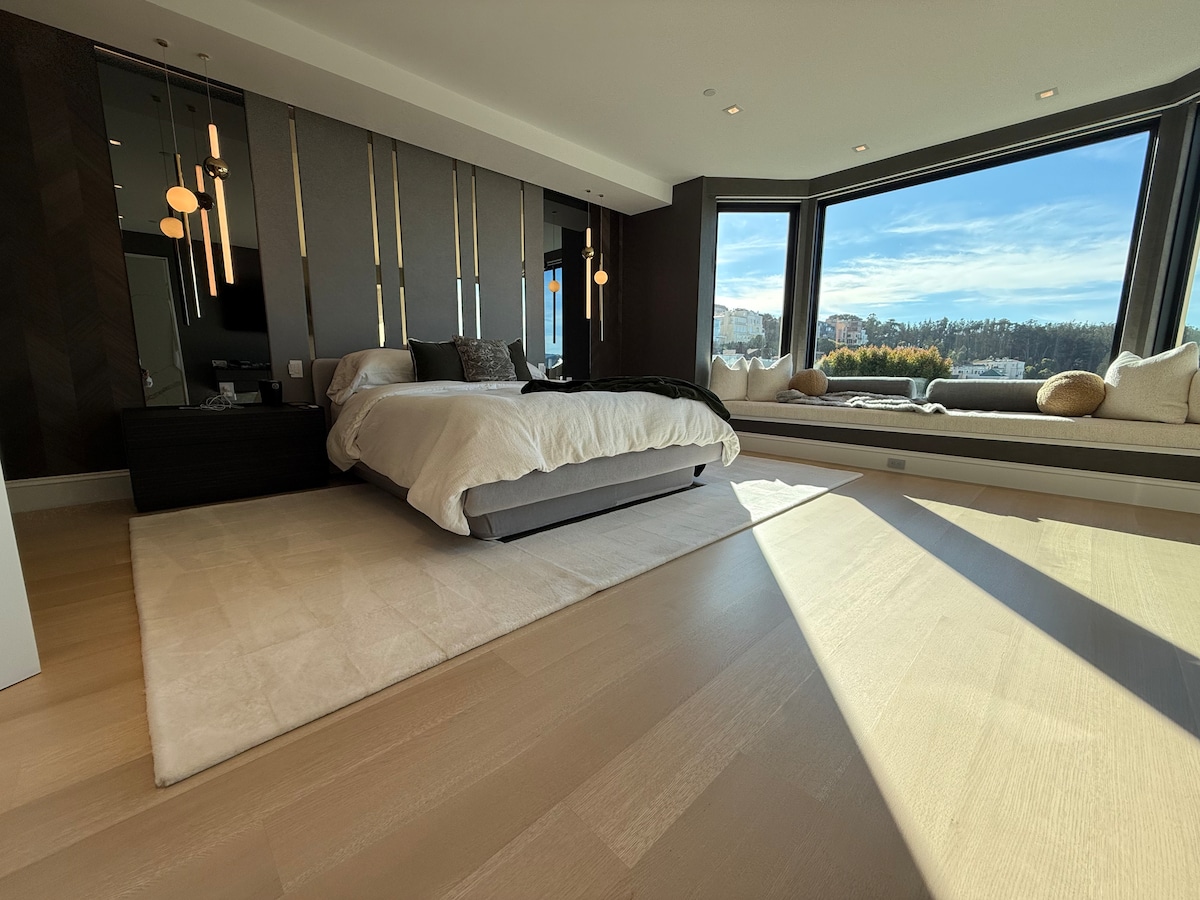 Pac Heights Mansion w/ Grand Golden Gate Views