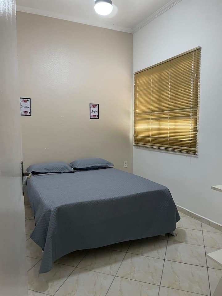 საძინებელი 1