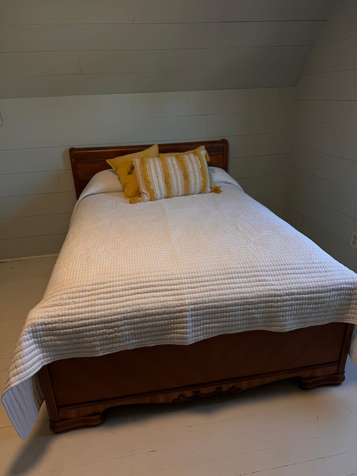 غرفة النوم 1