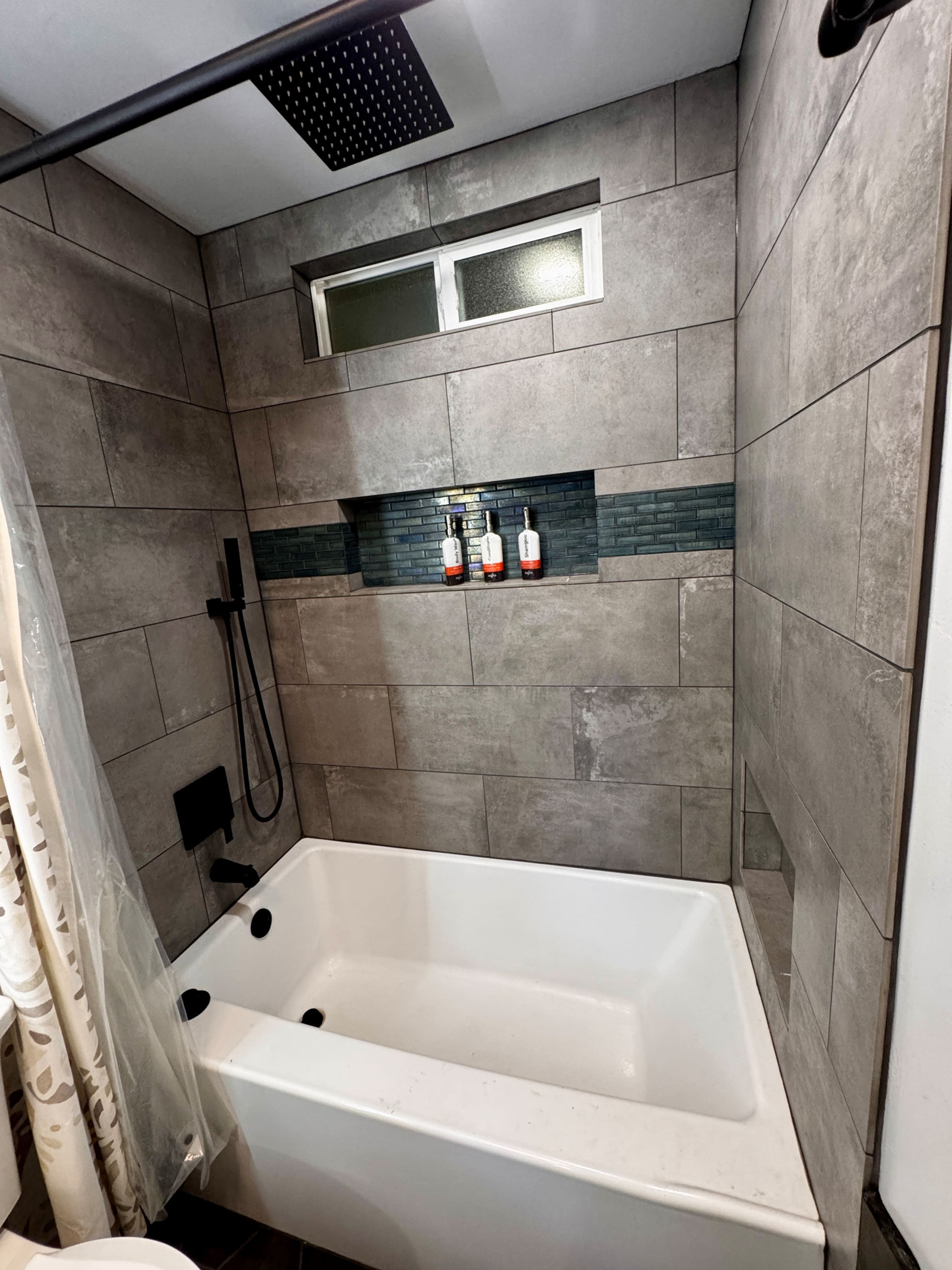Modern Private 1BR Apt on Family Homestead • Kona - Photo 7