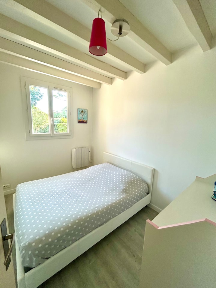 საძინებელი 3