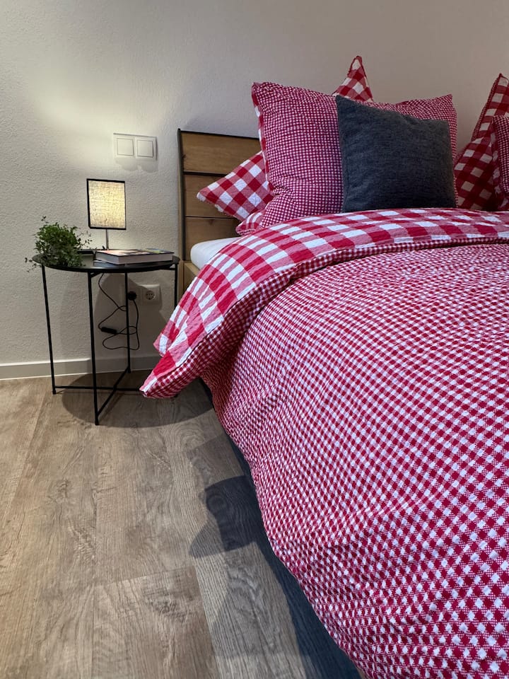 מנורות קינוח עם פונקציית טעינה לטלפונים ניידים