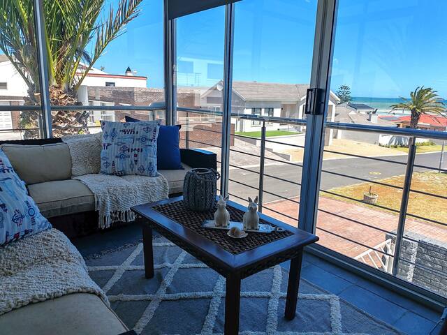 Ocean Vista Retreat gallery image 4