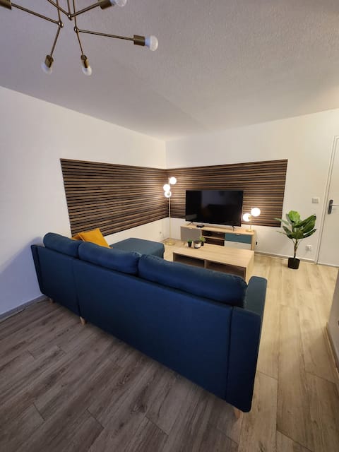 Successful Airbnb property: Comfortable & fully equipped apartment in Épinal