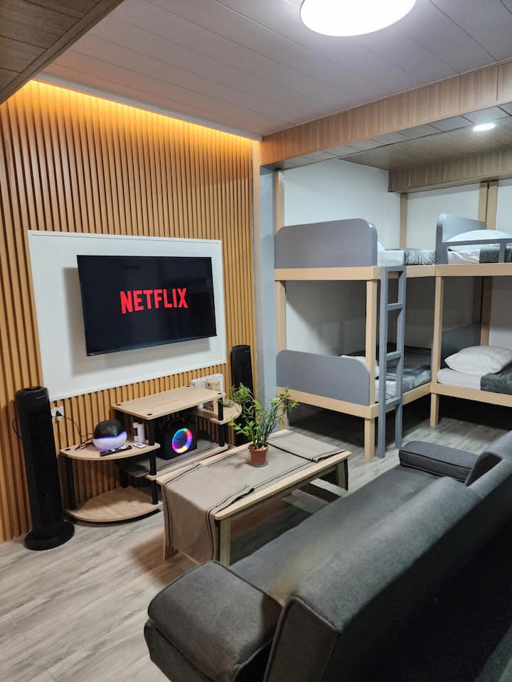 Modern Cozy Homestay, Near City - Baguio