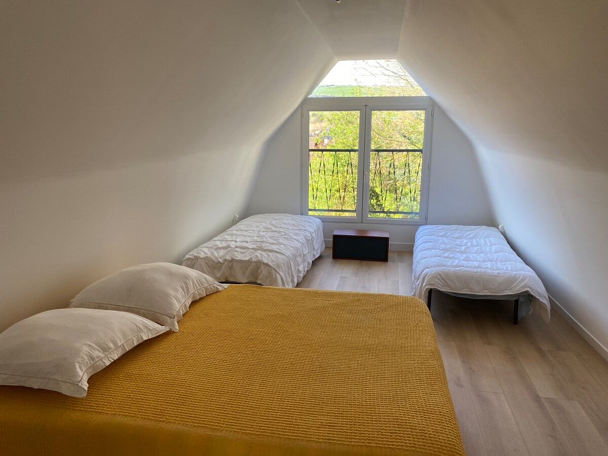 საძინებელი 9