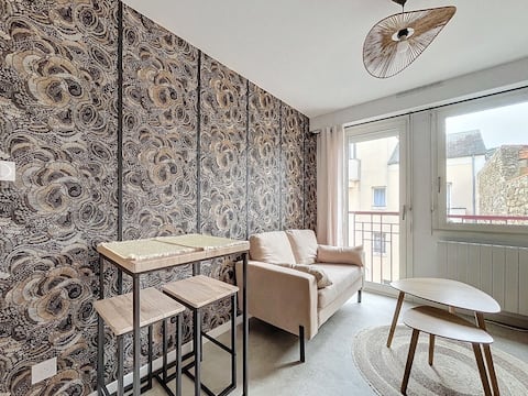 Airbnb performant: Cholet apartment, sleeps 2 à Diocèse D'angers