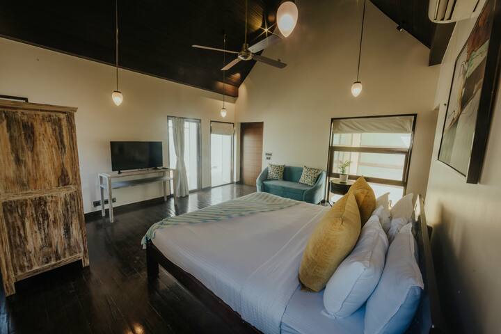 Bedroom 1 image 1