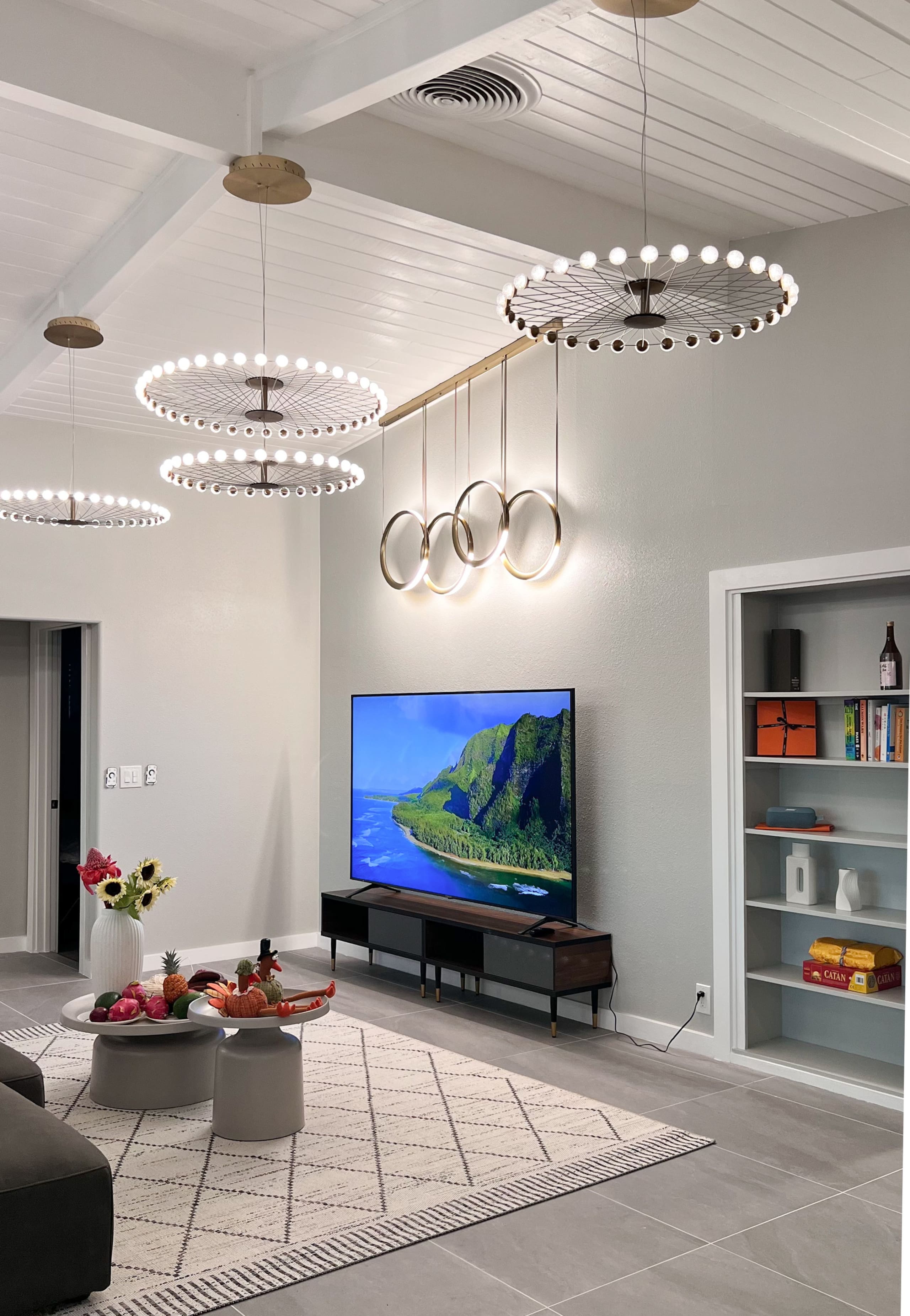 Home in Kailua-Kona · ★4.99 · 2 bedrooms · 4 beds · 2.5 baths - Image 6