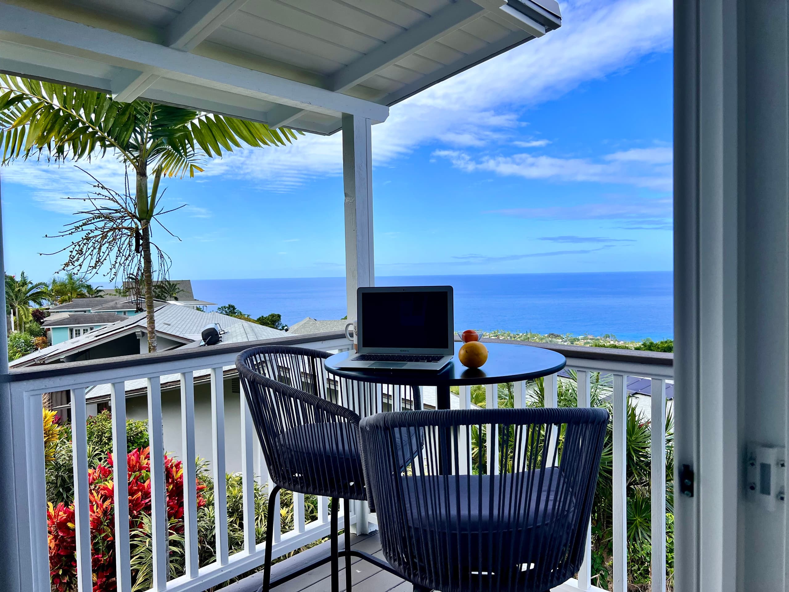 Home in Kailua-Kona · ★4.99 · 2 bedrooms · 4 beds · 2.5 baths - Image 69