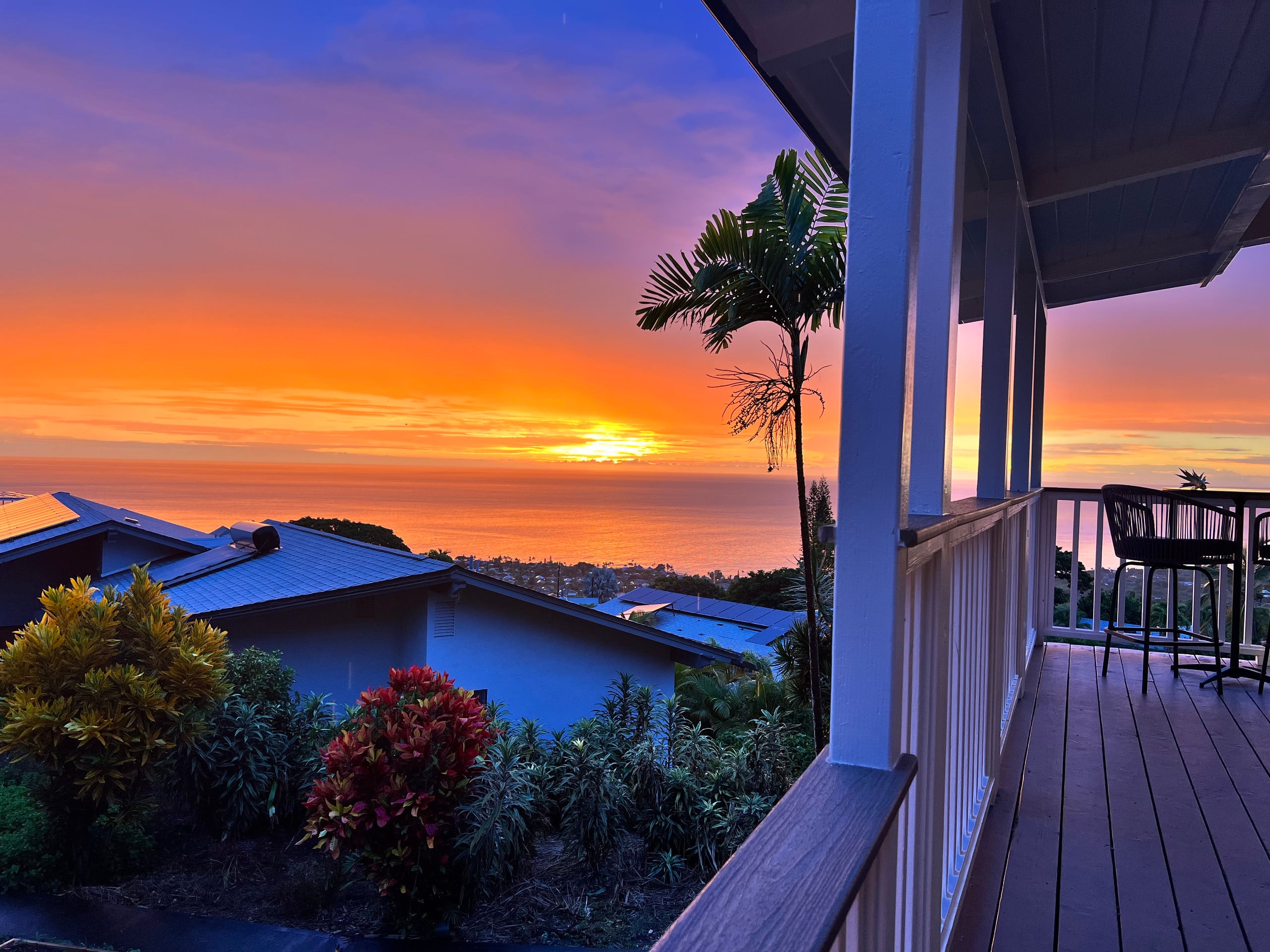 Home in Kailua-Kona · ★4.99 · 2 bedrooms · 4 beds · 2.5 baths - Image 77