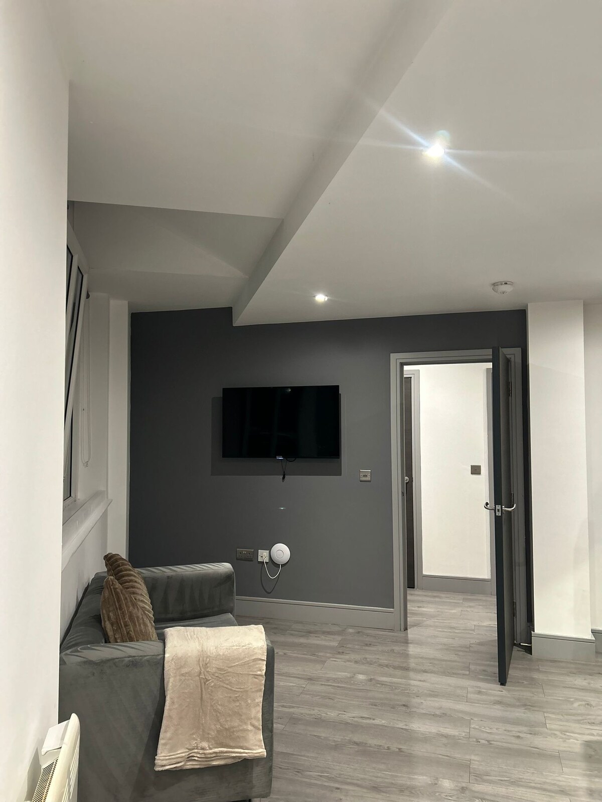 Proprietà Airbnb di successo: Evoke luxury apartments a Trident