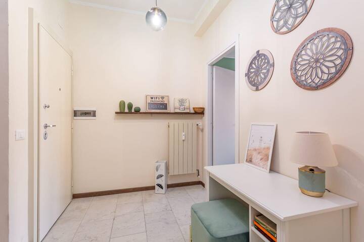 Roma is amoR – Vatican House gallery image 2