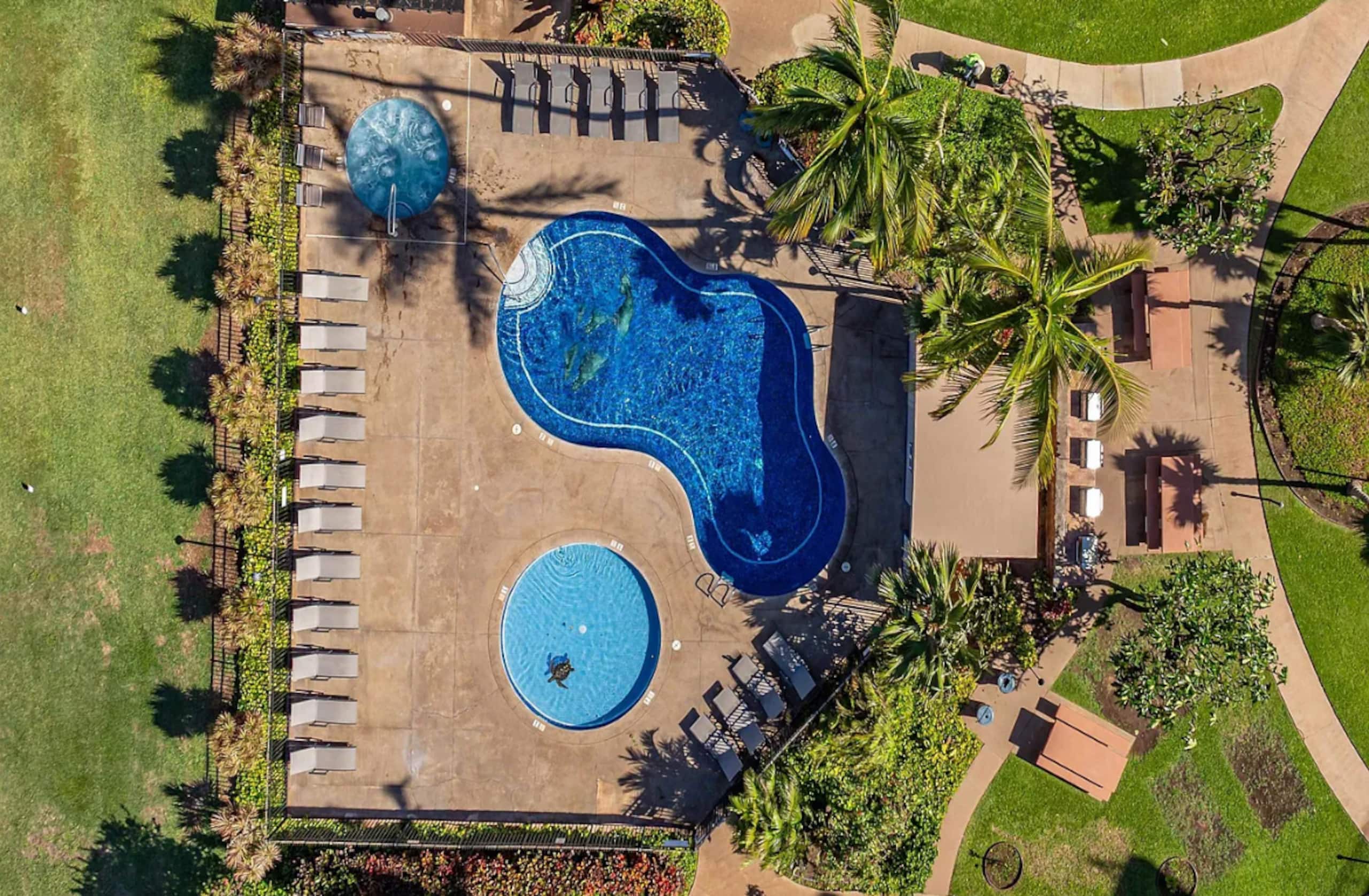 Home in Kihei · ★4.71 · 2 bedrooms · 3 beds · 2 private baths - Image 15
