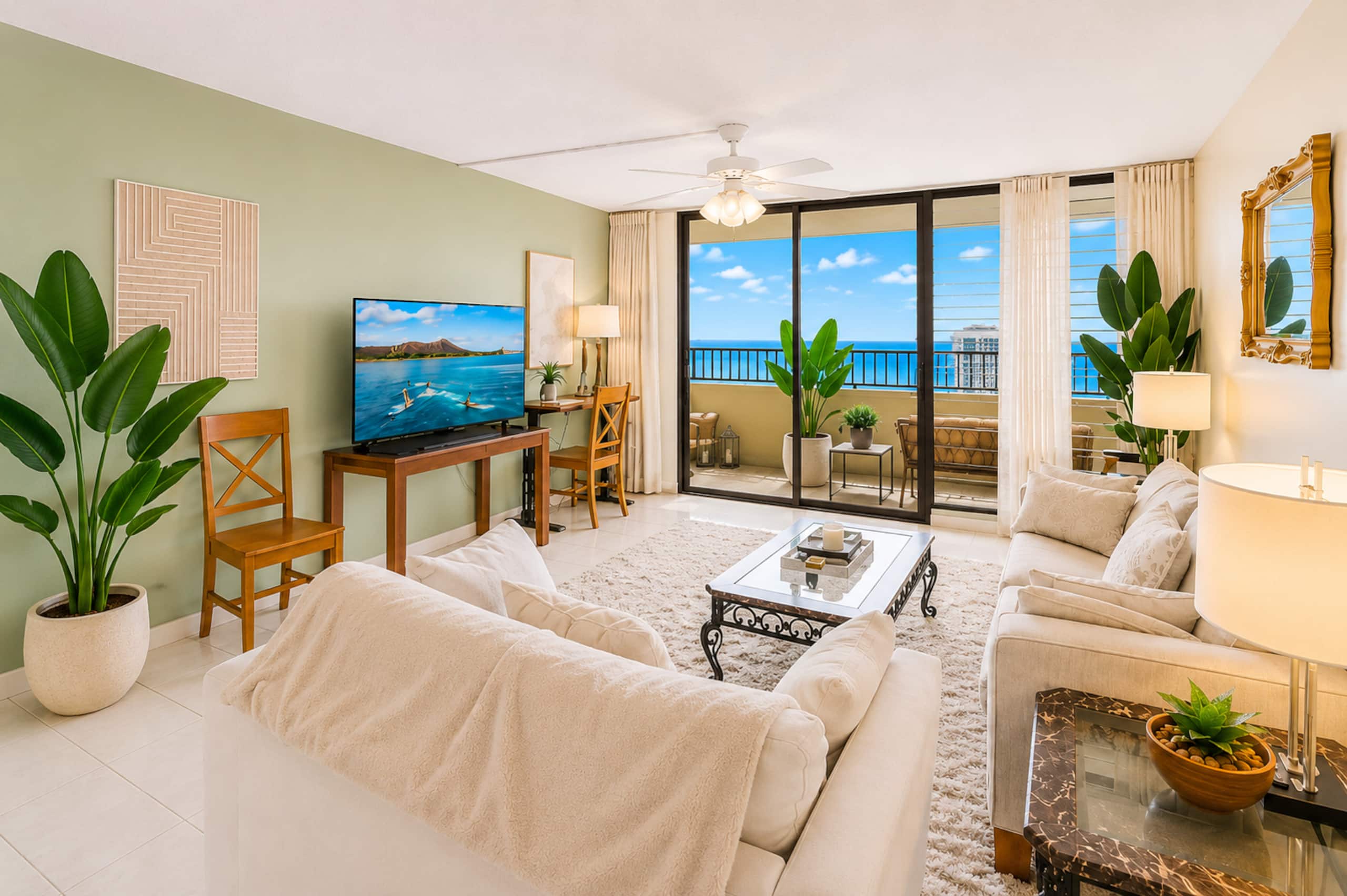 OHANA Luxury Suite - Photo 1