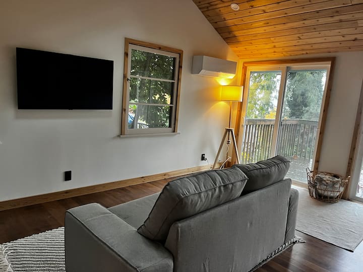 Stairway To Sea Views - 25 Min To Fifa - Burien, WA