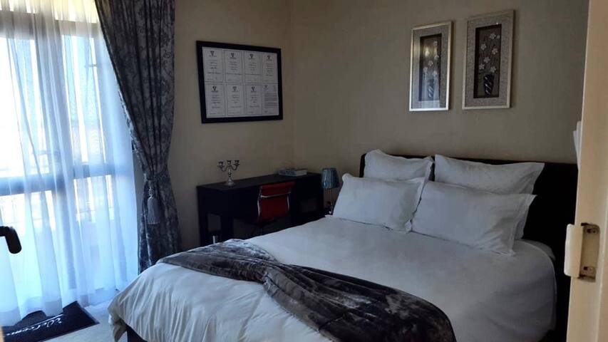 Nice Views gallery image 4