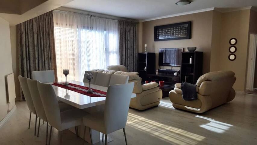 Nice Views gallery image 2