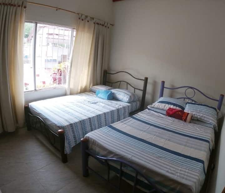 Dhomë gjumi 2