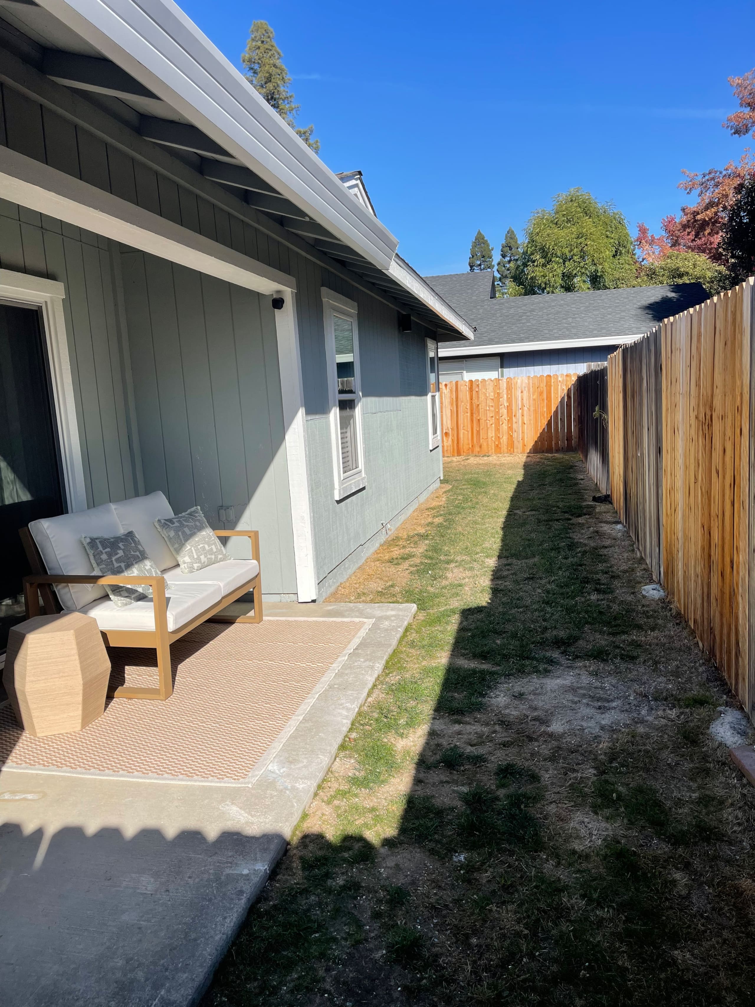 Townhouse Near Airport & Downtown w/ Garage - Photo 27