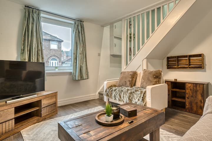 Comfort 2br Retreat | Sleeps 5 | Family Friendly - Altrincham
