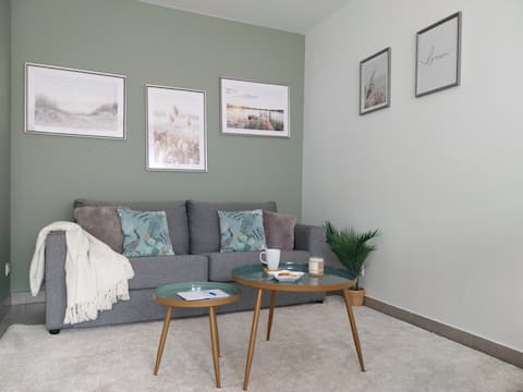 Quiet apartment – secure parking
15 minutes to Disney