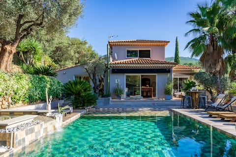 Beautiful house with pool…