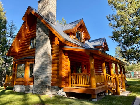 Cozy Seeley Lake Cabin Get-a-way (new)