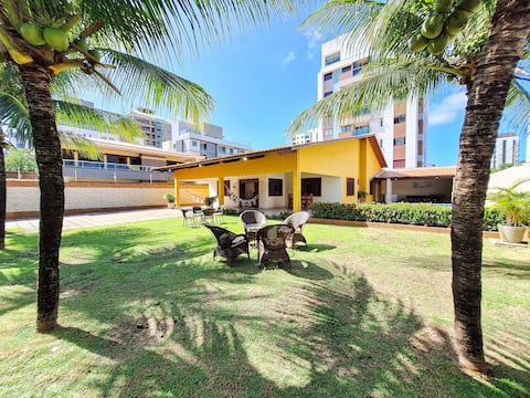 Your Retreat with Pool and Sea Breeze