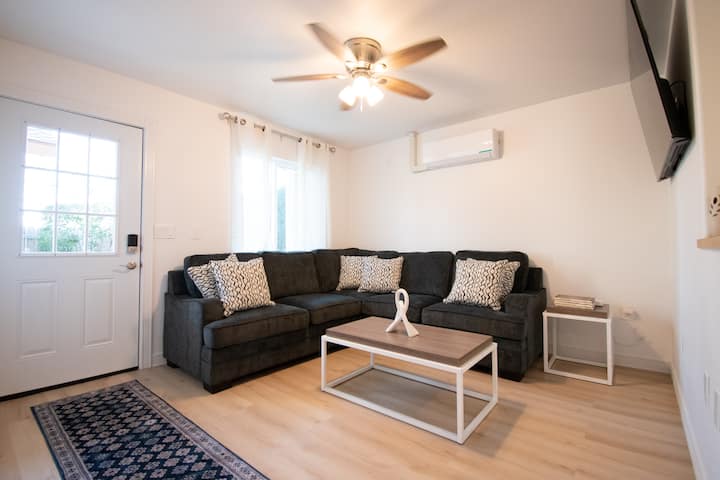 New Tiny Home | Sequoía National Park | Ev Parking - Tulare, CA