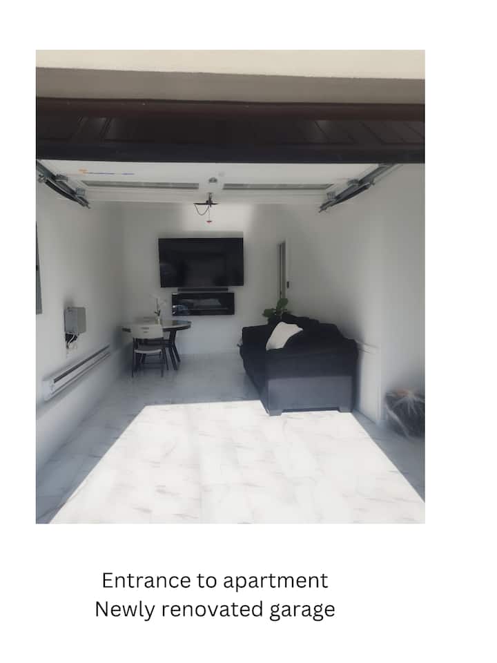 Baldwin,ny
1 Bedroom Apartment 
Queen Bed
Ac, Wifi - Long Island