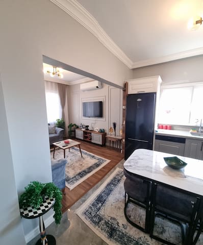 @*Cozy,Silent,Central 3 bedrooms&2 bathrooms, 4 AC gallery image 5