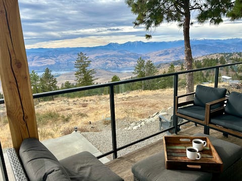 Spectacular Lakeview Private 2 BDR Mtn Retreat